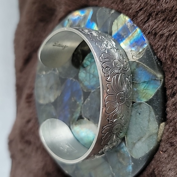 Pewter Bangle - Picture 3 of 4